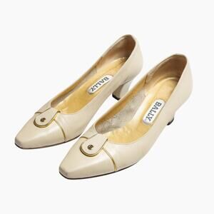 Vintage Cream Leather Kitten Heels Heritiage Old Money Square Toe Italy Sz 6.5N